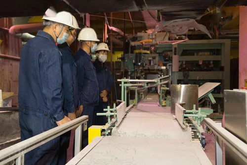 化肥厂自动包装线试生产成功