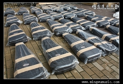 Selong民谣吉他包大量到货!2011-3-11_成都店产品资讯_货物动态_中部文章_系统分类_名屋乐器|名屋琴行|名屋乐器琴行|成都名屋琴行官网|武汉名屋乐器琴行|成都最专业的吉他琴行!