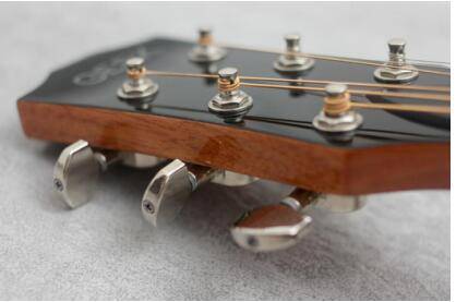 科技赋能音乐 Geek智能吉他上手体验及管乐包应用全解析